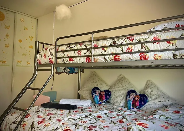 Snowqueen Hotel Apartment Paris-Disney