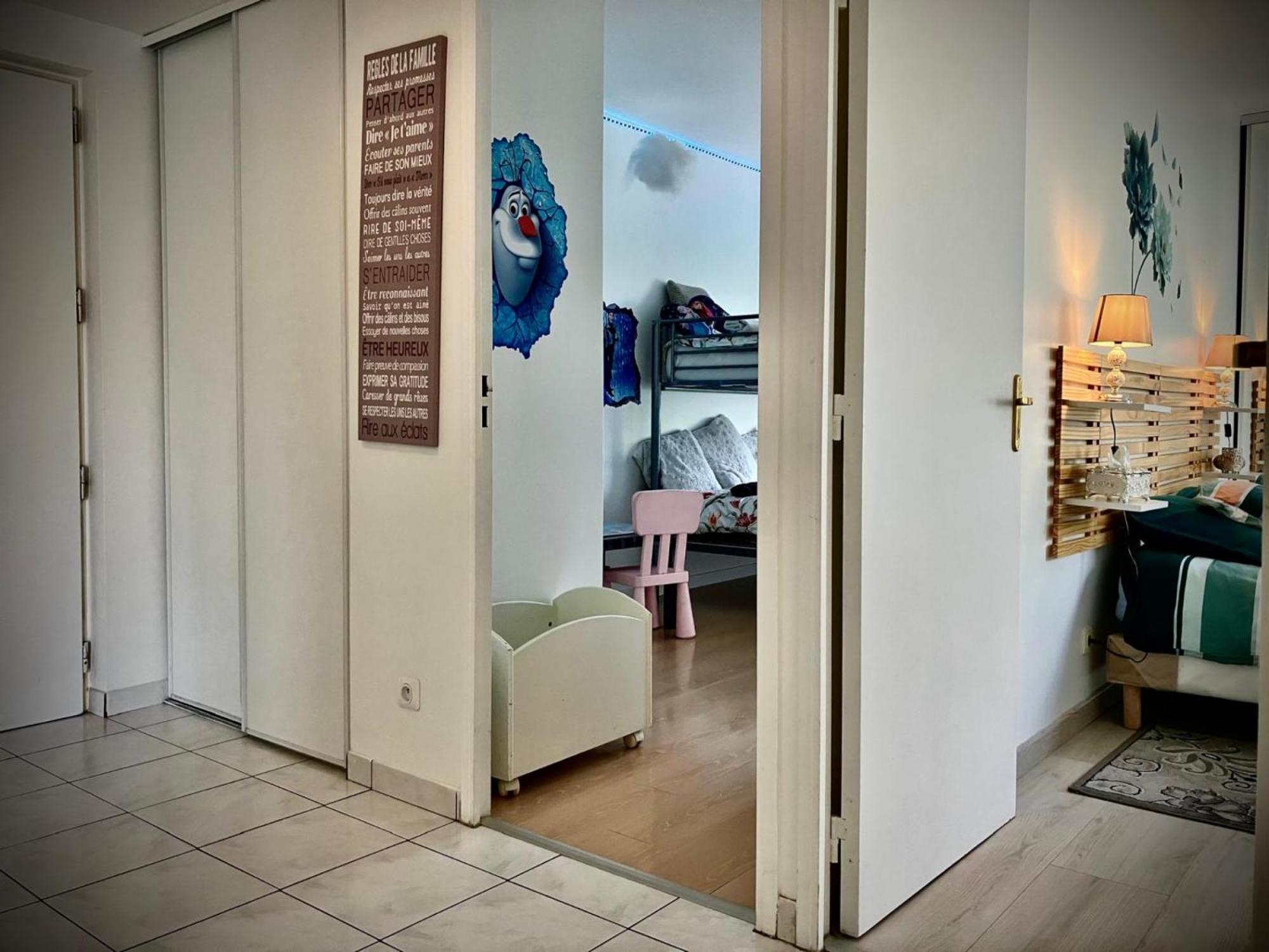 Snowqueen Paris-disney Apartamento Chelles (Seine-et-Marne)
